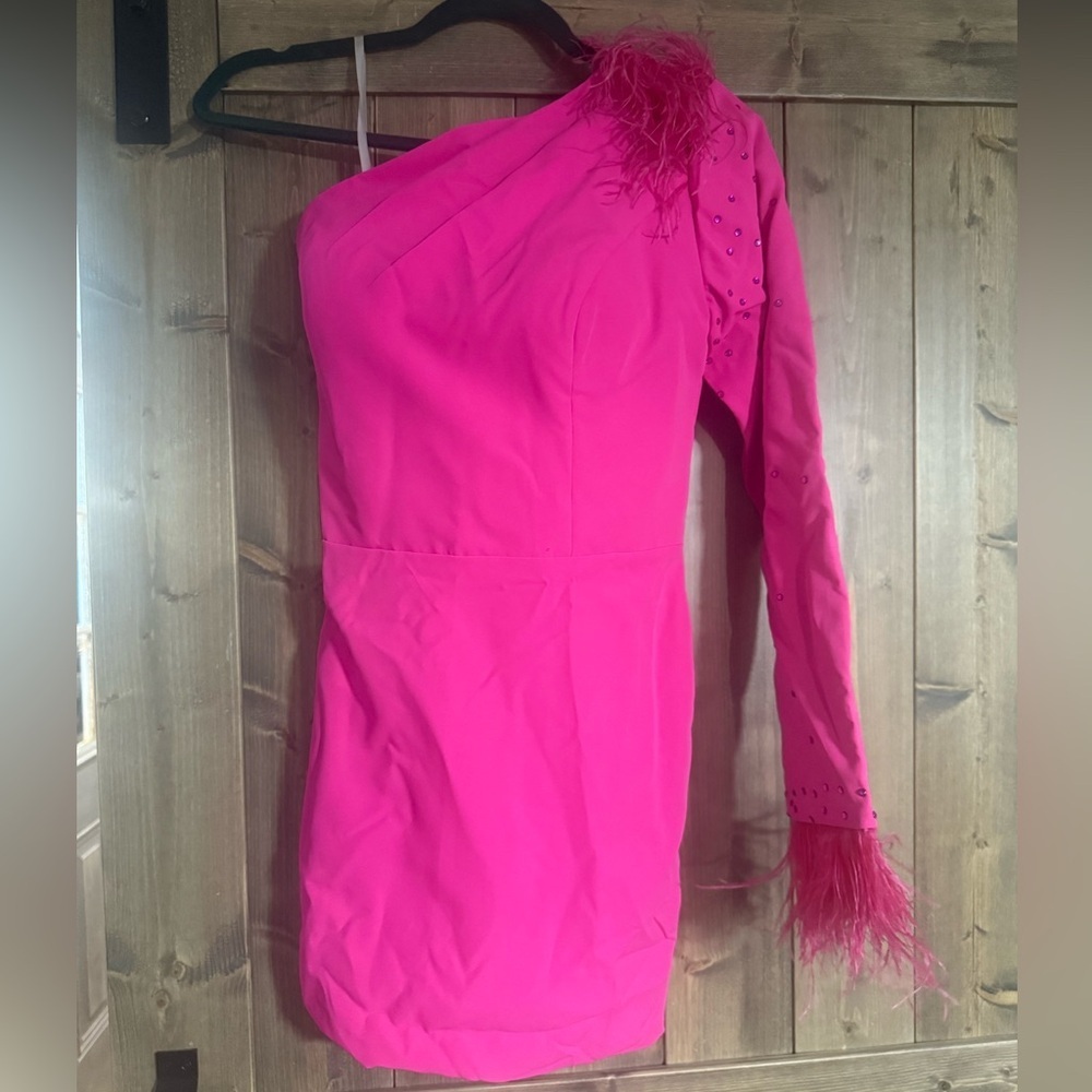 Hot Pink One Shoulder Feather Cuff Rhinestone Sleeve Mini Dress Size 6 - Picture 3 of 3